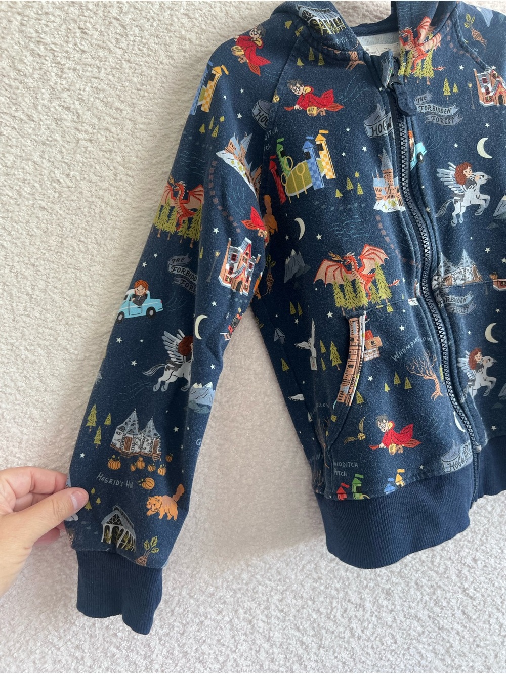 Play Little Sleepies x Harry Potter Evening At Hogwarts Bamboo Zip Hoodie Size 5 - Picture 4 of 8